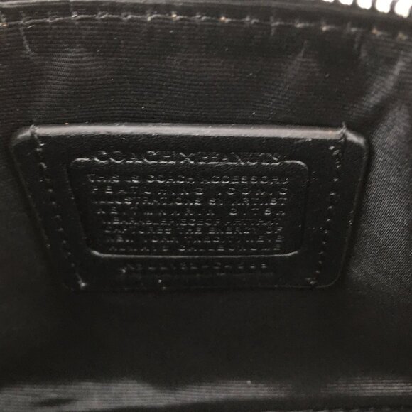 Coach X Peanuts Corner Zip Wristlet Wallet With Snoopy & Woodstock - Picture 10 of 11